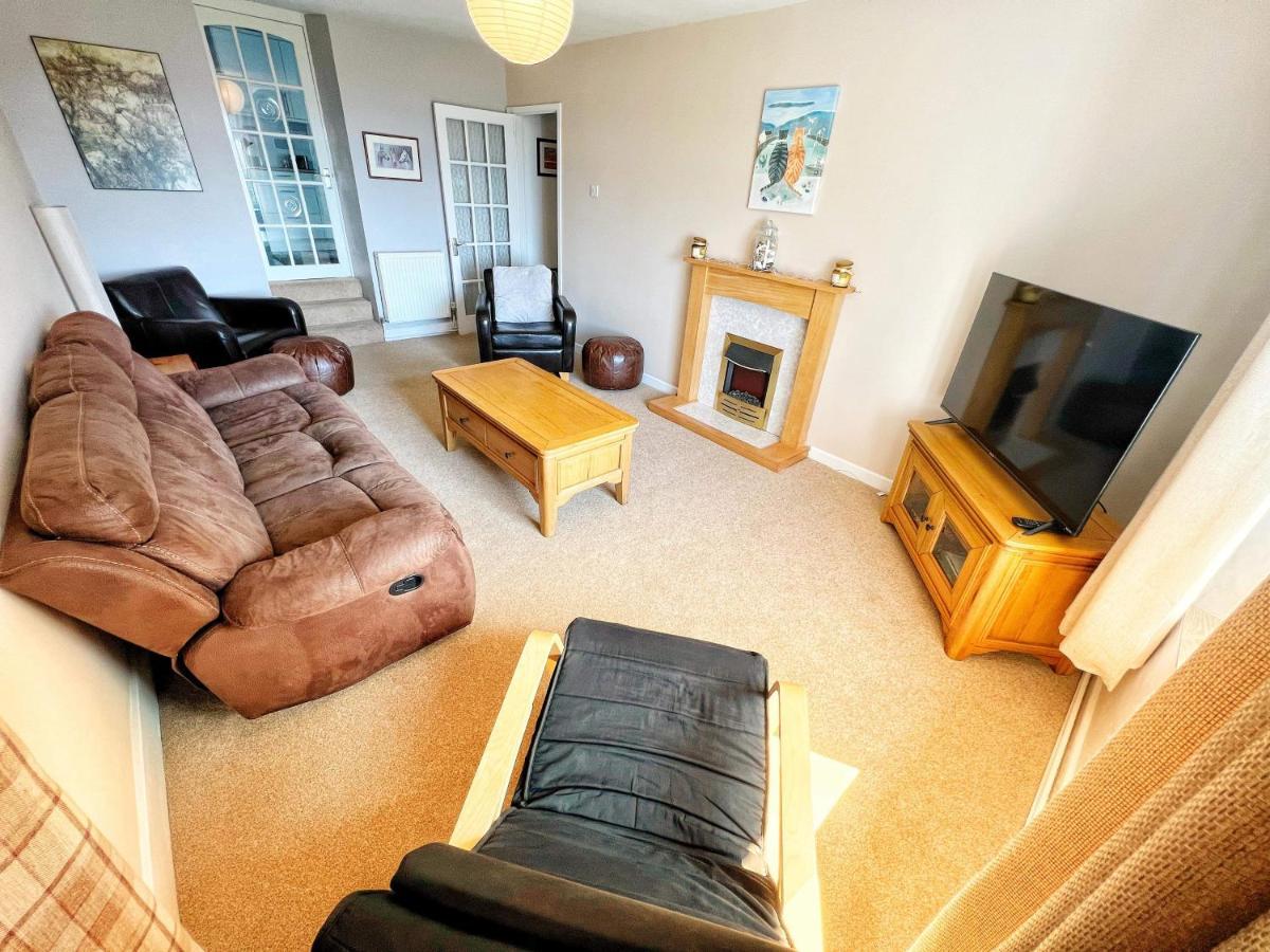 Beautiful Self Catering In Rural Pembrokeshire Appartamento Llanfyrnach Esterno foto